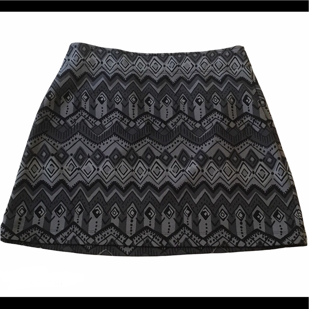 Athleta Patterned Skirt
